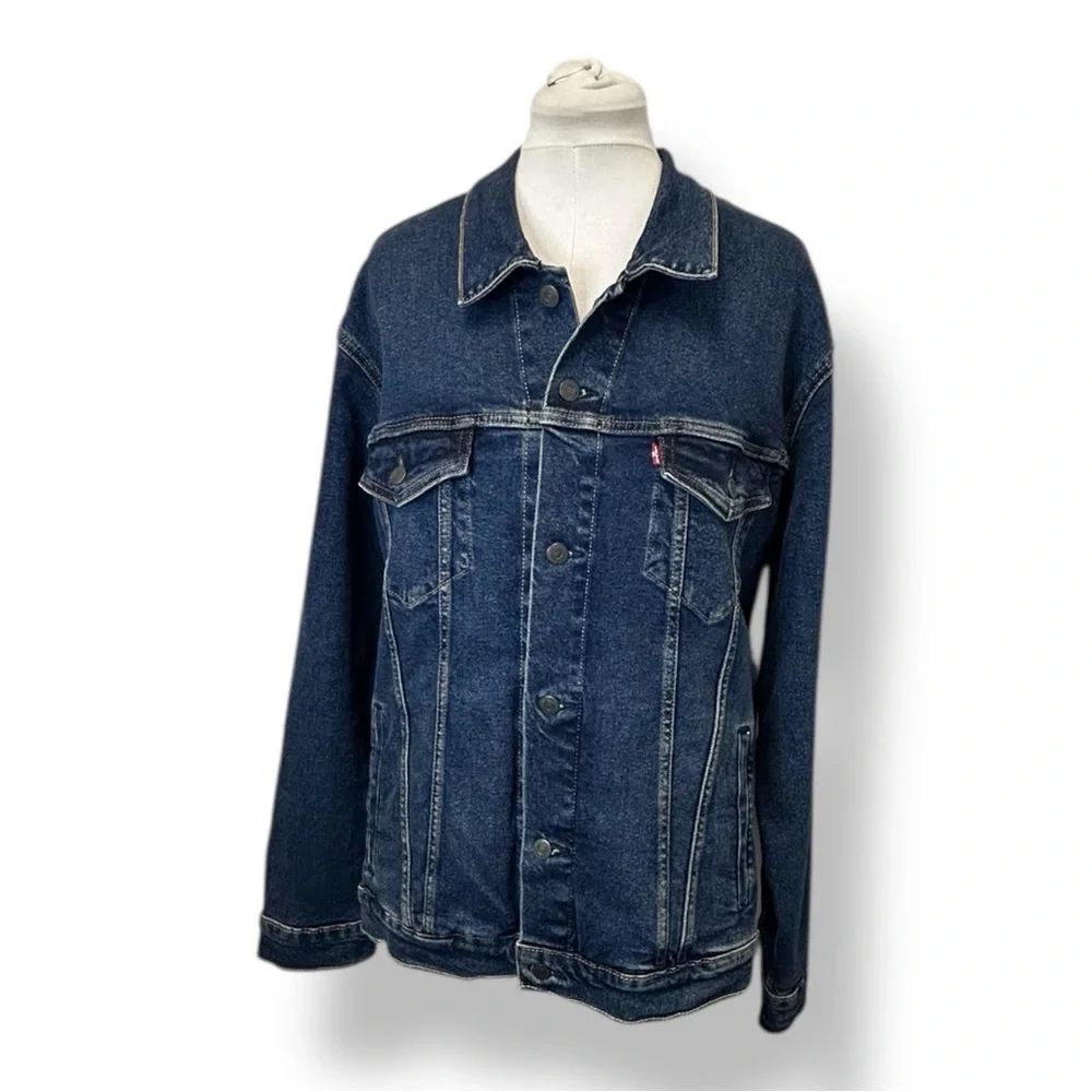 Levis stylish versatile